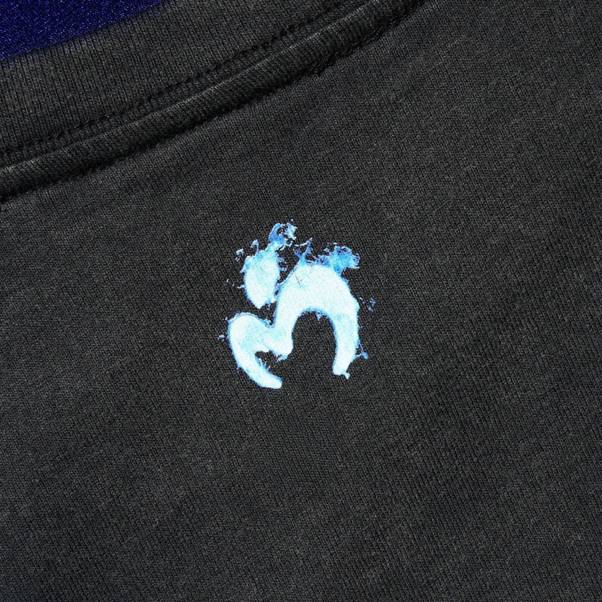 【佐賀公演11/4・5】MGA “SHADOWS” ヴィンテージライクロゴTシャツ / ブラック
